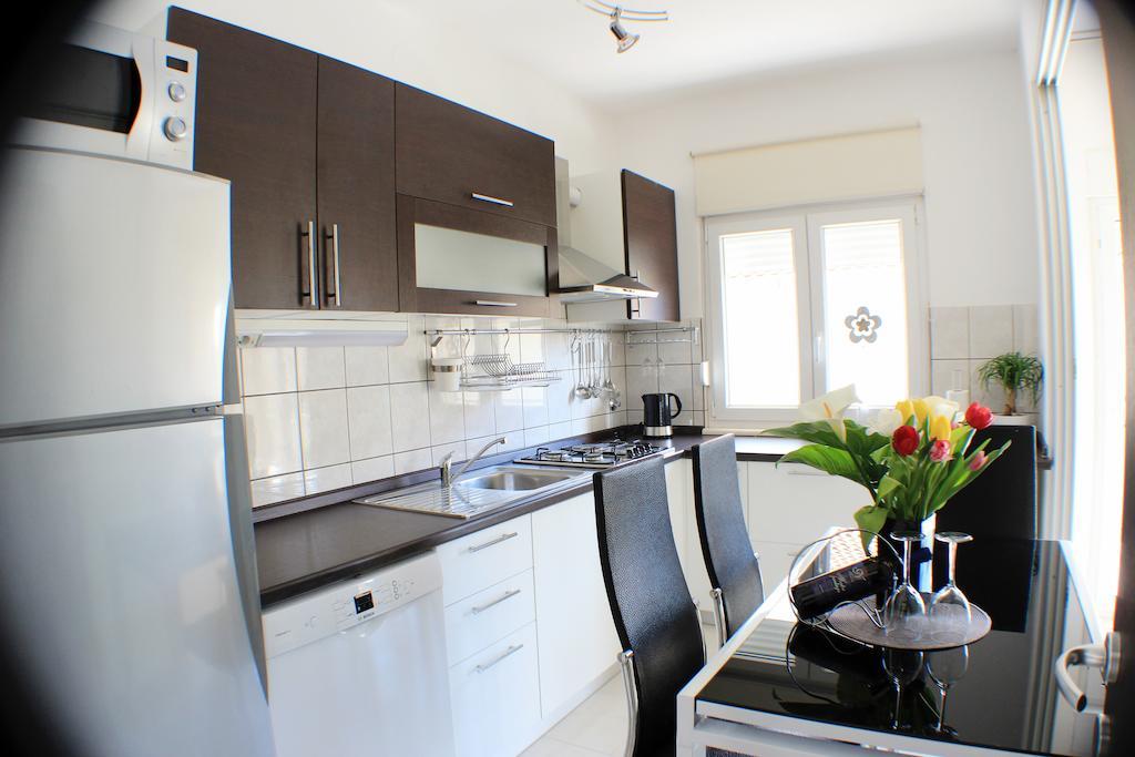 Apartments Robert Каштела Номер фото