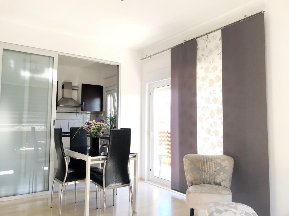 Apartments Robert Каштела Екстер'єр фото