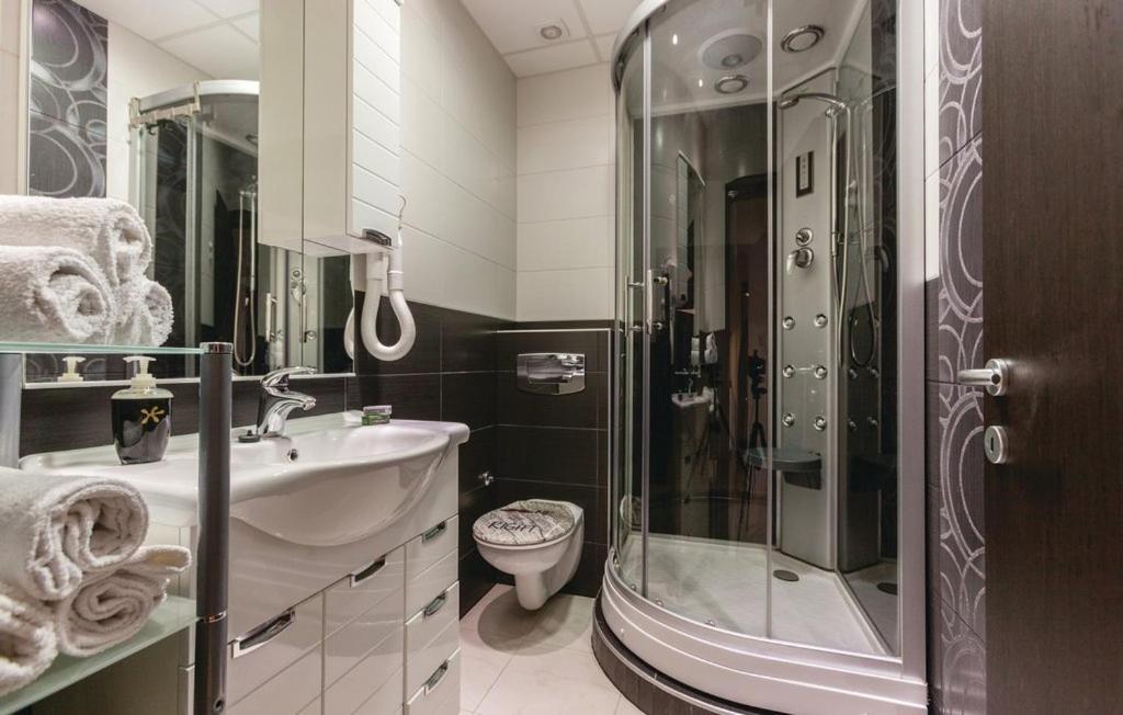 Apartments Robert Каштела Екстер'єр фото